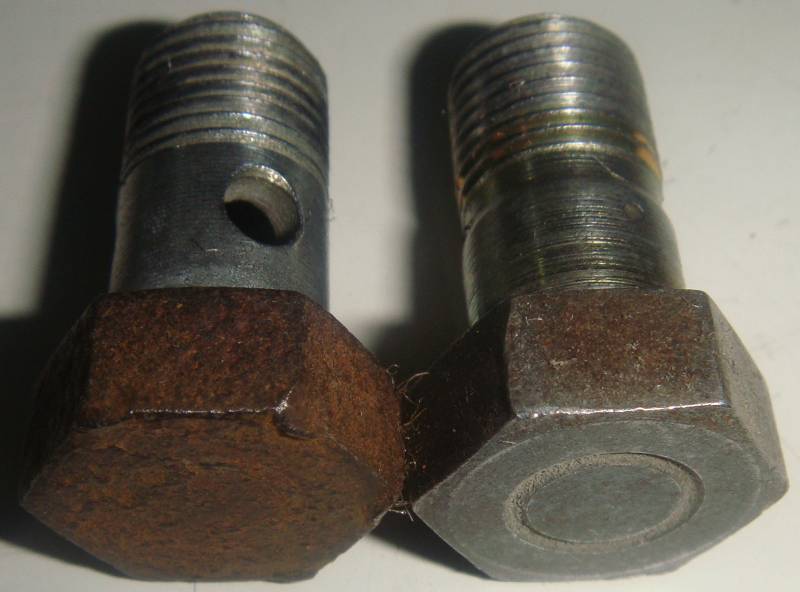 Standard and constrictor bolt Constrictor bolt